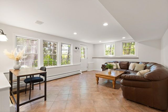 3 Joshua Path, Natick, MA 01760