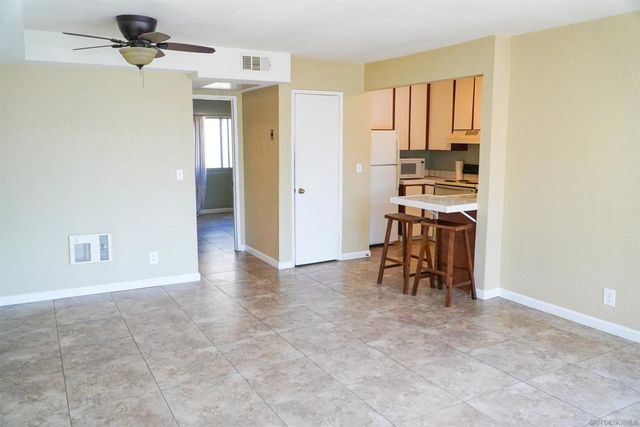 2127 Front St., San Diego, CA 92101