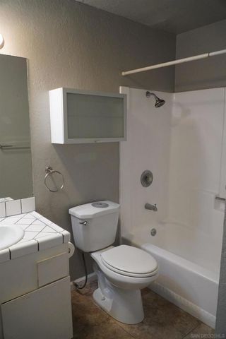 2127 Front St., San Diego, CA 92101