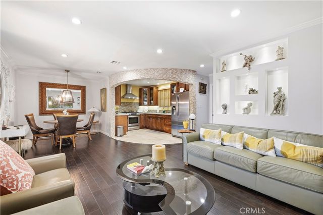 9363 Gullo, Pacoima, CA 91331
