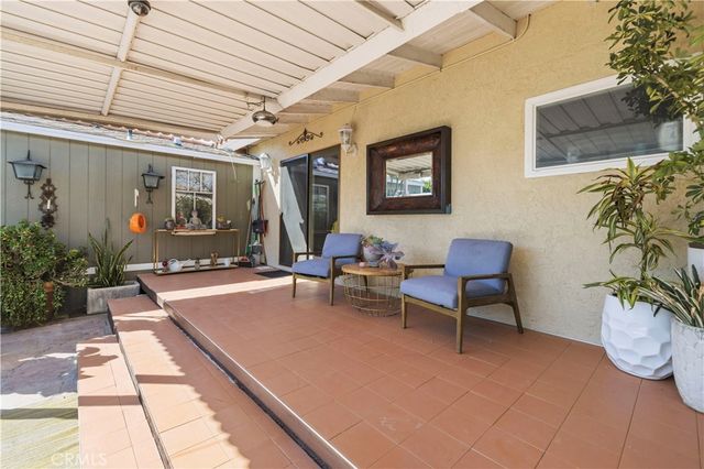 9363 Gullo, Pacoima, CA 91331