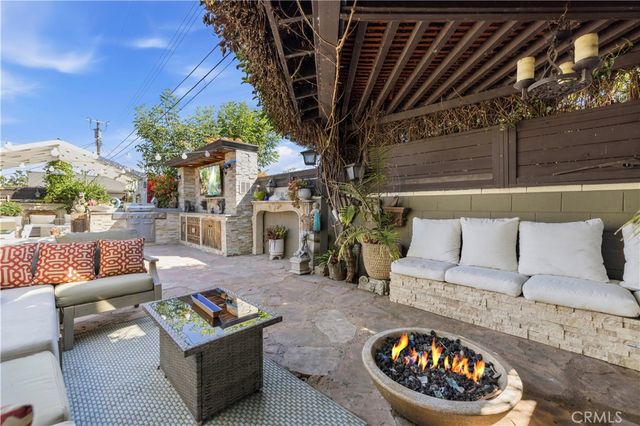 9363 Gullo, Pacoima, CA 91331
