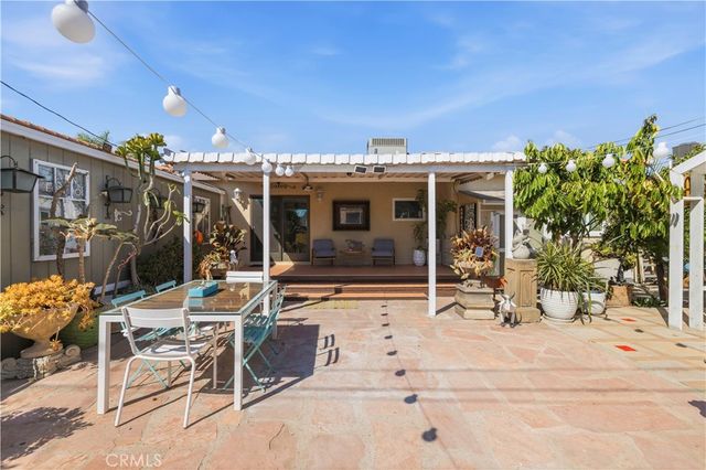 9363 Gullo, Pacoima, CA 91331