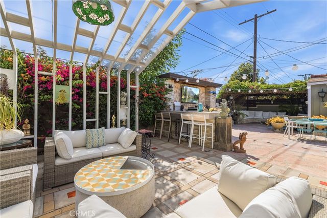 9363 Gullo, Pacoima, CA 91331