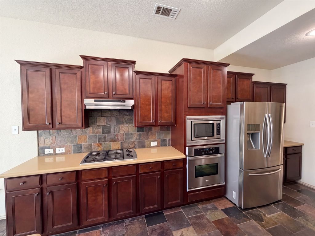 8152 Black Sumac Drive, Fort Worth, TX 76131 — photo 2