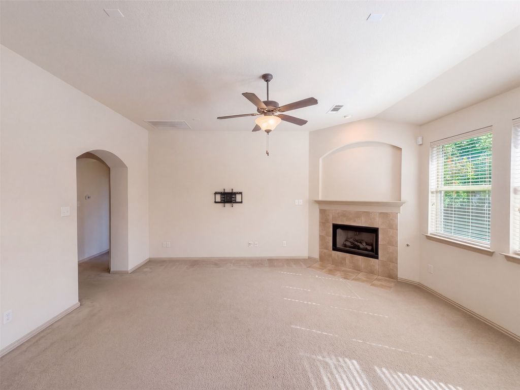 8152 Black Sumac Drive, Fort Worth, TX 76131 — photo 3