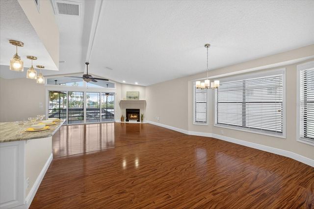 6025 RANDAN COURT, New Port Richey, FL 34652