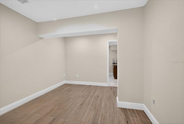 6025 RANDAN COURT, New Port Richey, FL 34652