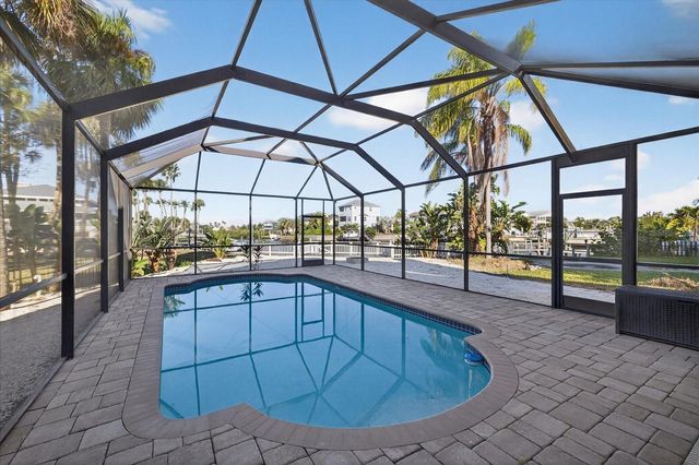 6025 RANDAN COURT, New Port Richey, FL 34652