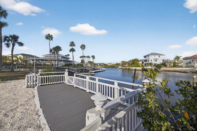 6025 RANDAN COURT, New Port Richey, FL 34652