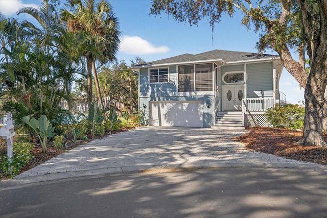 6025 RANDAN COURT, New Port Richey, FL 34652