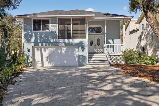 6025 RANDAN COURT, New Port Richey, FL 34652