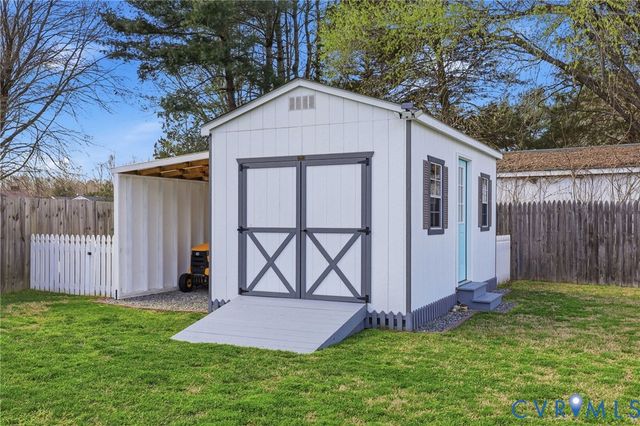 5487 Smithy Ct, Mechanicsville, VA 23111