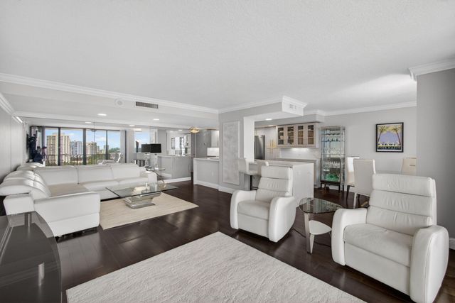 4200 N Ocean 2-1706, Singer Island, FL 33404