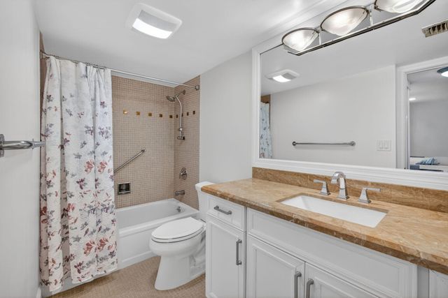 4200 N Ocean 2-1706, Singer Island, FL 33404