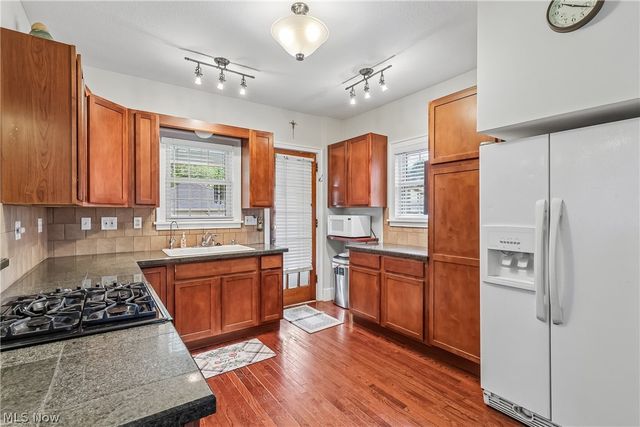 1968 Wakefield Avenue, Youngstown, OH 44514