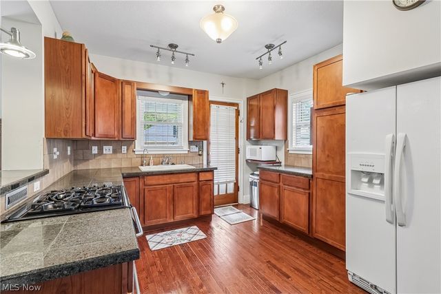 1968 Wakefield Avenue, Youngstown, OH 44514