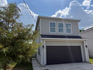 7952 Blue Street, Houston, TX 77028