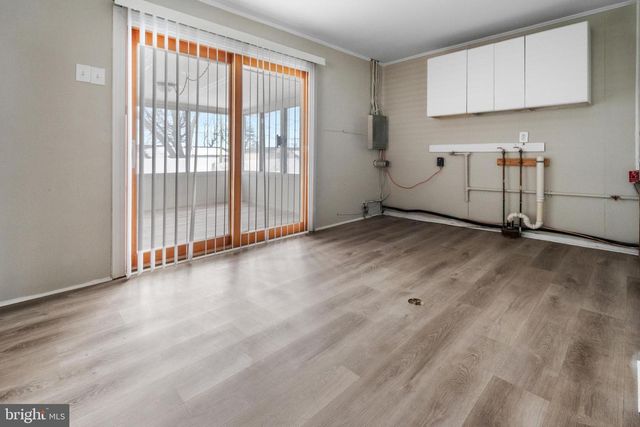 130 LEBBIE LN, Fairless Hills, PA 19030