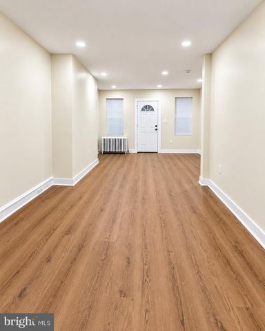 2052 MARGARET ST, Philadelphia, PA 19124