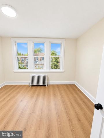 2052 MARGARET ST, Philadelphia, PA 19124