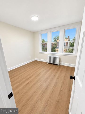 2052 MARGARET ST, Philadelphia, PA 19124