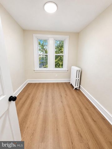 2052 MARGARET ST, Philadelphia, PA 19124