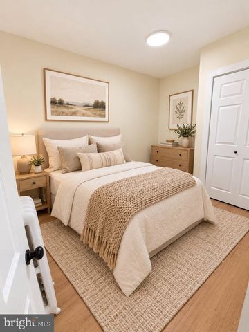 2052 MARGARET ST, Philadelphia, PA 19124