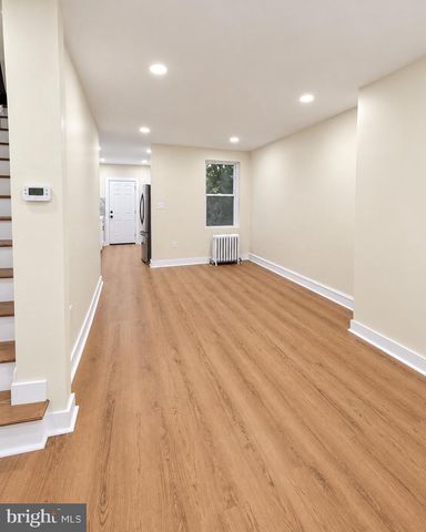 2052 MARGARET ST, Philadelphia, PA 19124