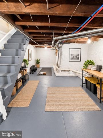 2052 MARGARET ST, Philadelphia, PA 19124