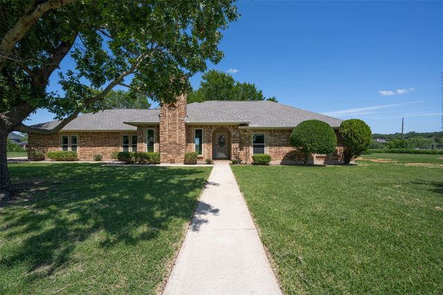 4300 Jennifer Lane, Crowley, TX 76036