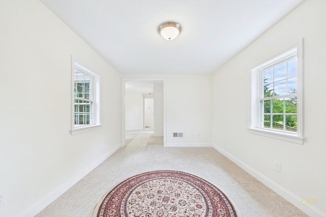 159 County St, Lakeville, MA 02347