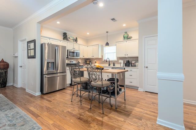 1279 ISLAND HARBOR DR, Memphis, TN 38103