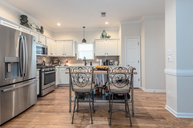 1279 ISLAND HARBOR DR, Memphis, TN 38103