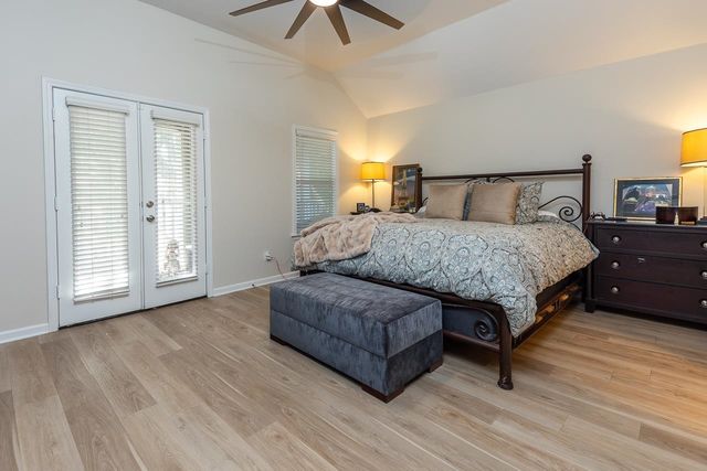 1279 ISLAND HARBOR DR, Memphis, TN 38103