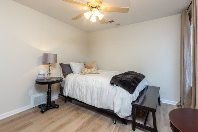 1279 ISLAND HARBOR DR, Memphis, TN 38103