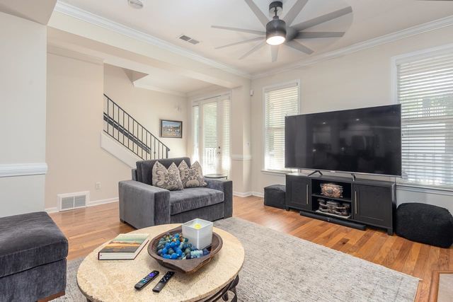 1279 ISLAND HARBOR DR, Memphis, TN 38103