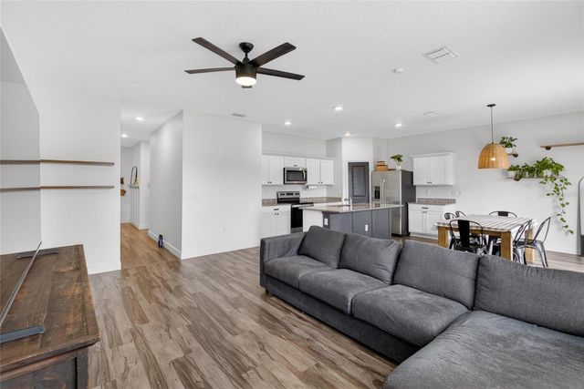 1044 KELLY FERN LOOP, Ruskin, FL 33570