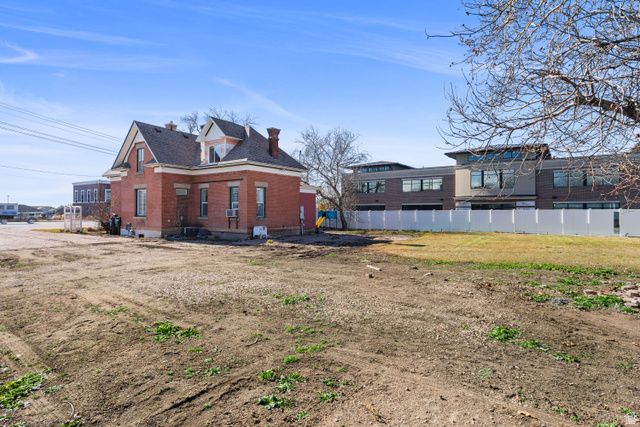 1782 W 1700 S, Syracuse, UT 84075