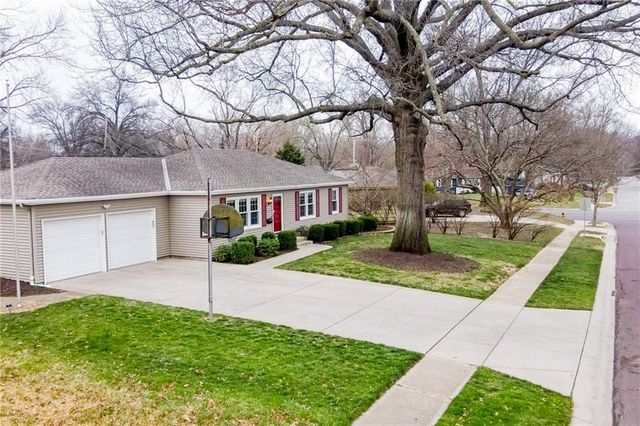 10241 Woodson Drive, Overland Park, KS 66207