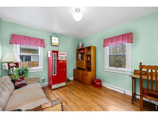 535 E 6th St, Loveland, CO 80537