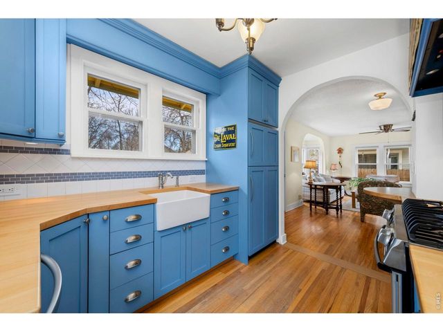 535 E 6th St, Loveland, CO 80537