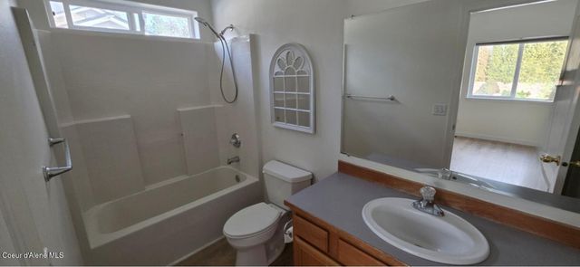 869 W Mustang AVE, Hayden, ID 83835