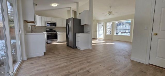 869 W Mustang AVE, Hayden, ID 83835