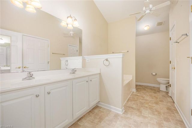 574 Caladium Court, Kernersville, NC 27284