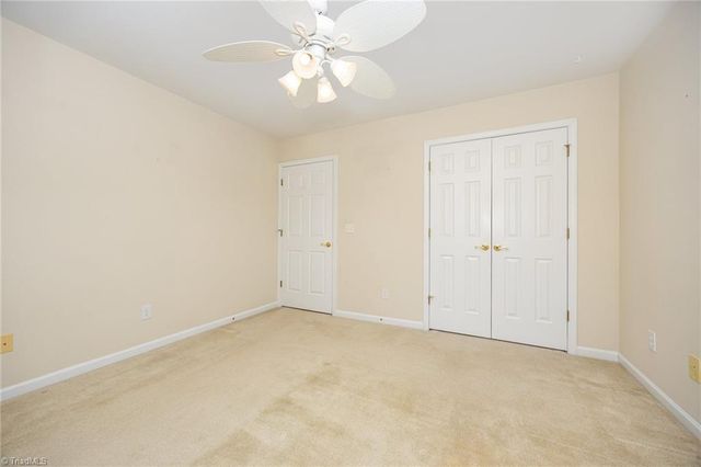 574 Caladium Court, Kernersville, NC 27284