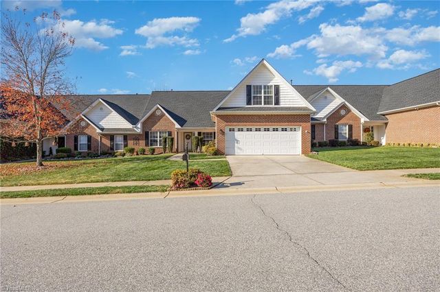 574 Caladium Court, Kernersville, NC 27284