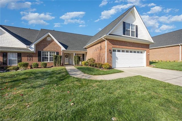 574 Caladium Court, Kernersville, NC 27284