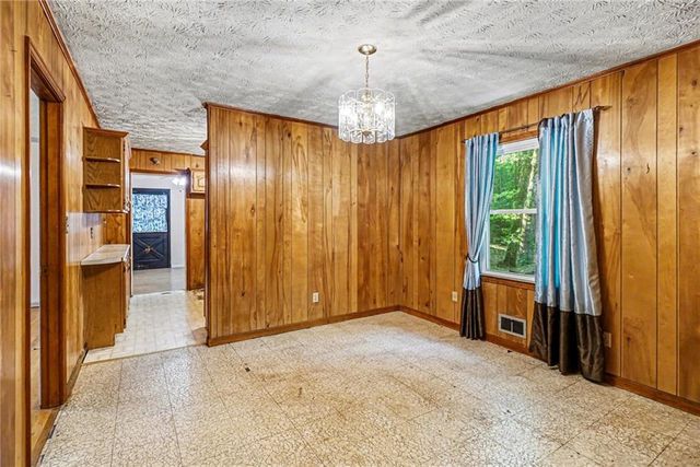 720 Pebblebrook Road SE, Mableton, GA 30126