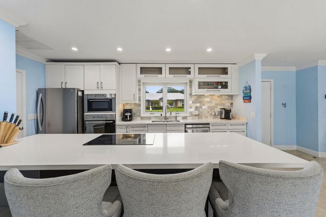 1205 Dolphin Road, Singer Island, FL 33404